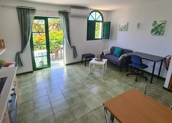 Ilios De Mogan 公寓